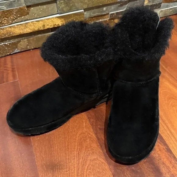 Mini Bailey Bow II - Picture 1 of 16